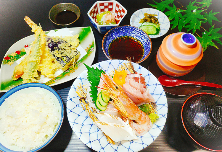 天刺定食