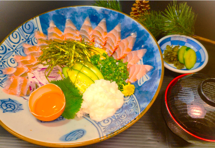鉄火丼